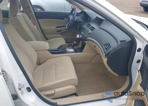 2012 Honda Accord 2.4 Lx из США, поврежденный, VIN 1HGCP2F32CA231343